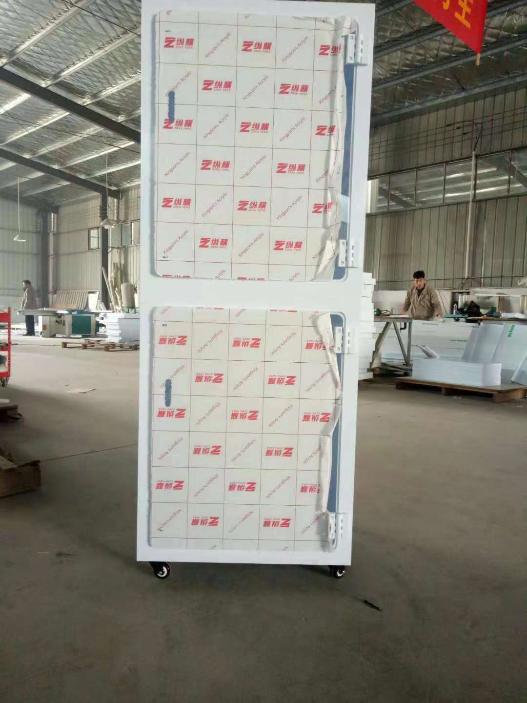 浙江嘉化集团首批定制型酸碱试剂柜交货