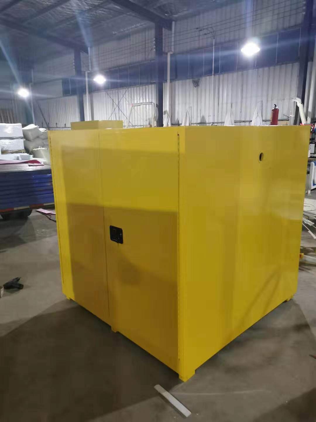 蚌埠国显科技有限公司采购我司危险品防爆柜​