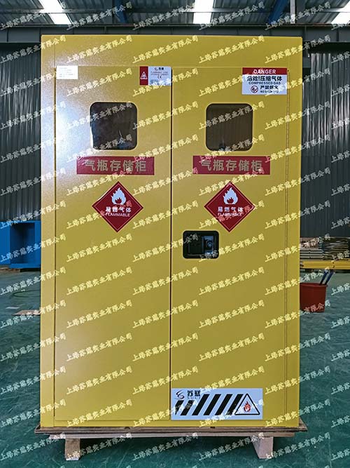 石河子某高校定制防爆气瓶柜